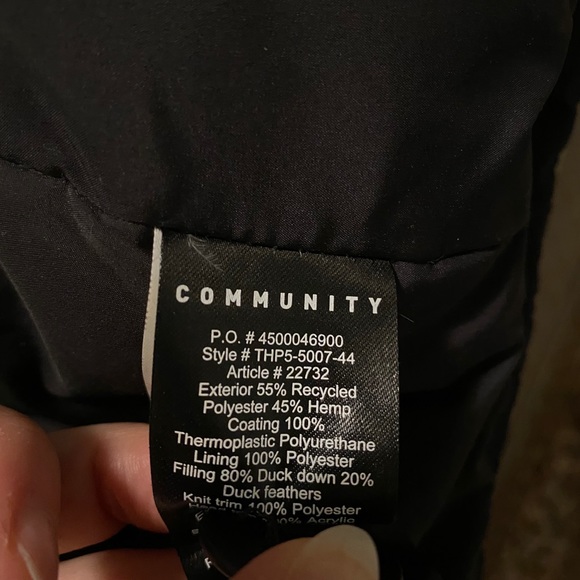 Aritzia Community Paradigm Park Parka small - Picture 4 of 10